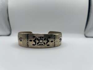 Vintage Tuareg Tribal Stamped Cuff Bracelet Mauritania 41g